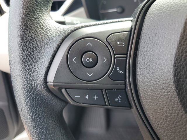 Used 2023 White Toyota LE image 28