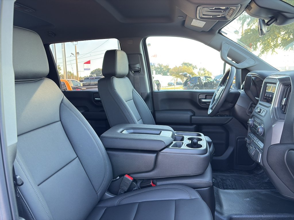 2025 Chevrolet Silverado 3500 HD Work Truck - Photo 11