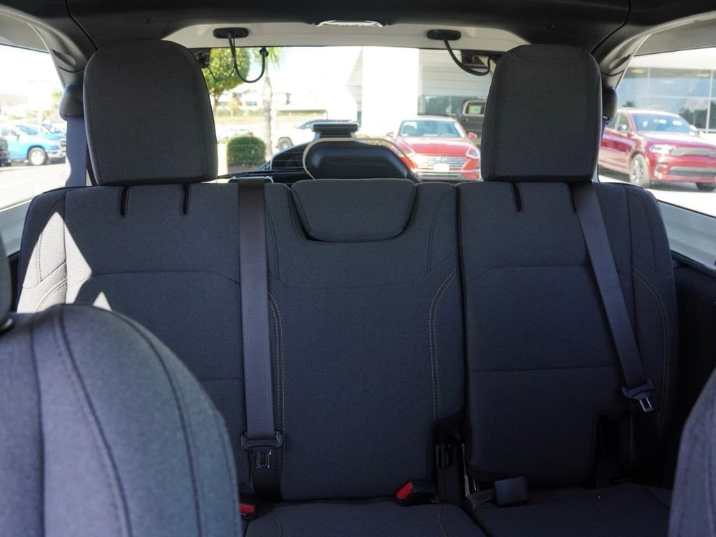 New 2026 Anvil Clear-Coat Exterior Paint Jeep Sport image 27