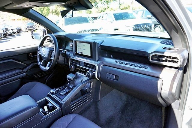 Used 2024 Silver Toyota SR5 image 9