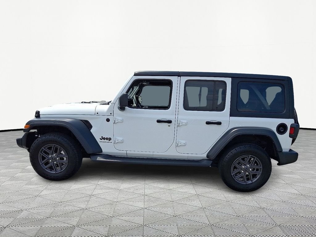 Used 2024 White Jeep Sport S image 4