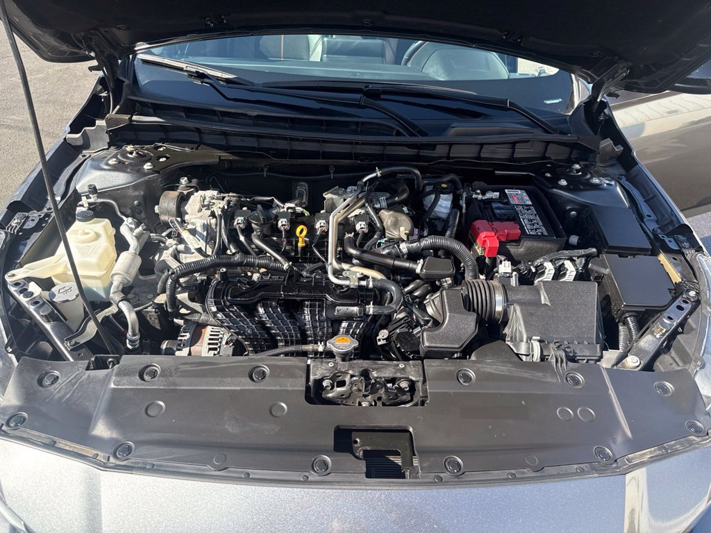 Used 2022 Gray Nissan 2.5 SR image 30