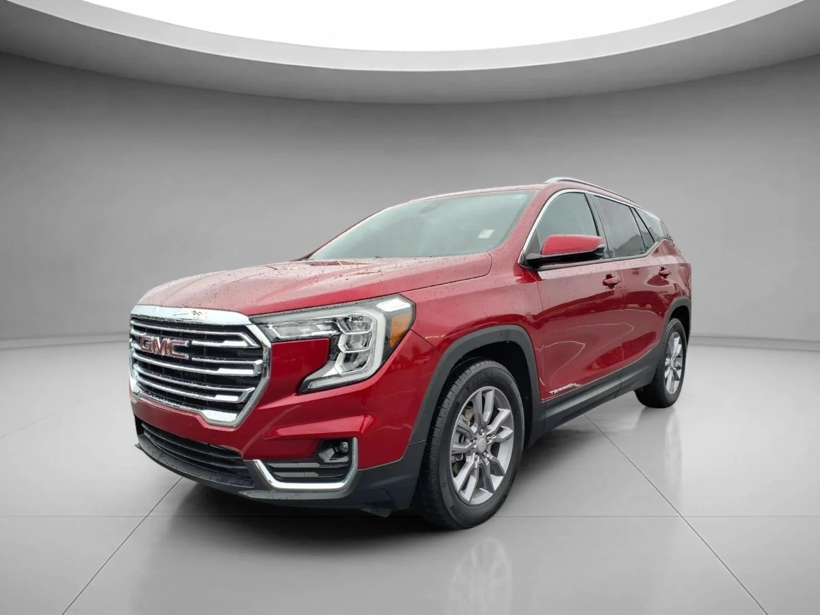 Used 2023 Volcanic Red Tintcoat GMC SLT image 1