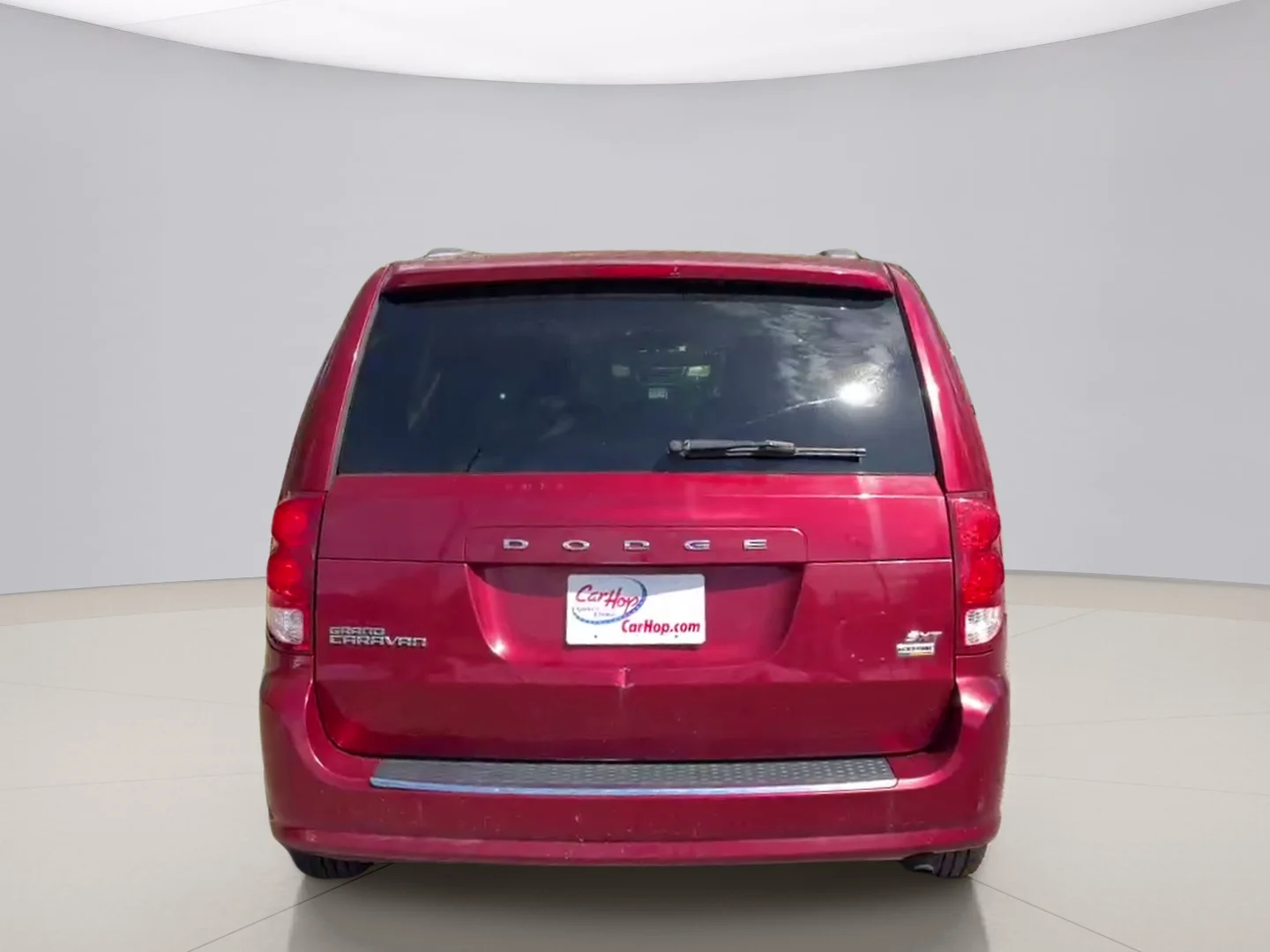 Used 2014 Red Dodge SXT image 4