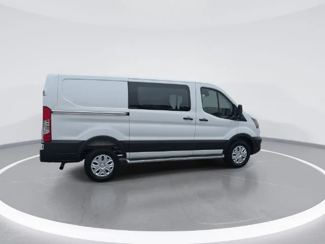 Used 2025 White Ford Base image 9