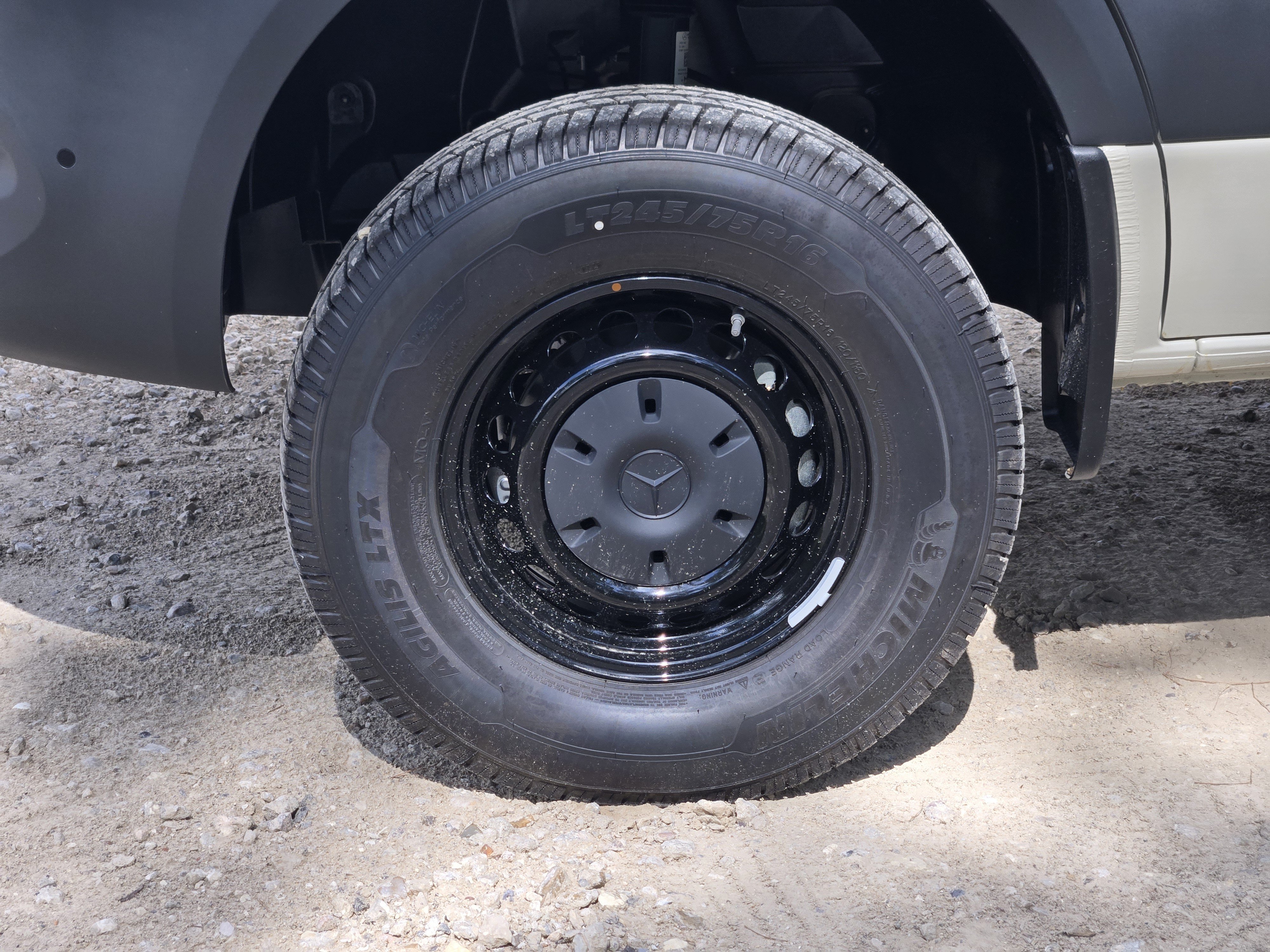 New 2026 Pebble Gray Mercedes-Benz Crew 170 WB image 9
