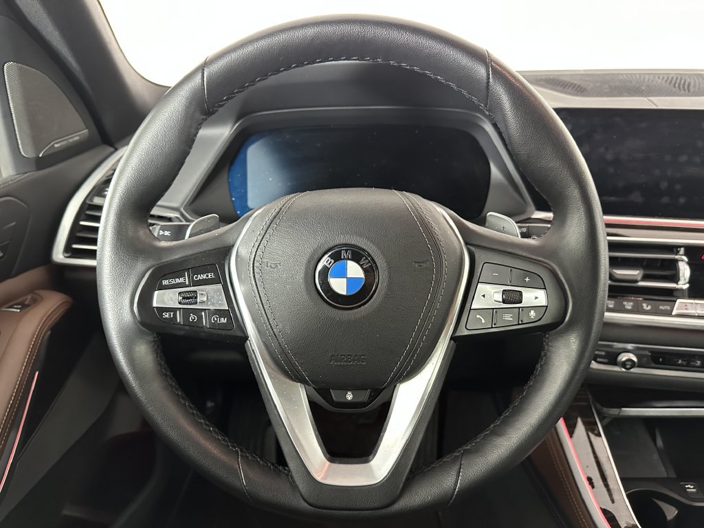 Used 2020 Mineral White Metallic BMW xDrive40i image 8