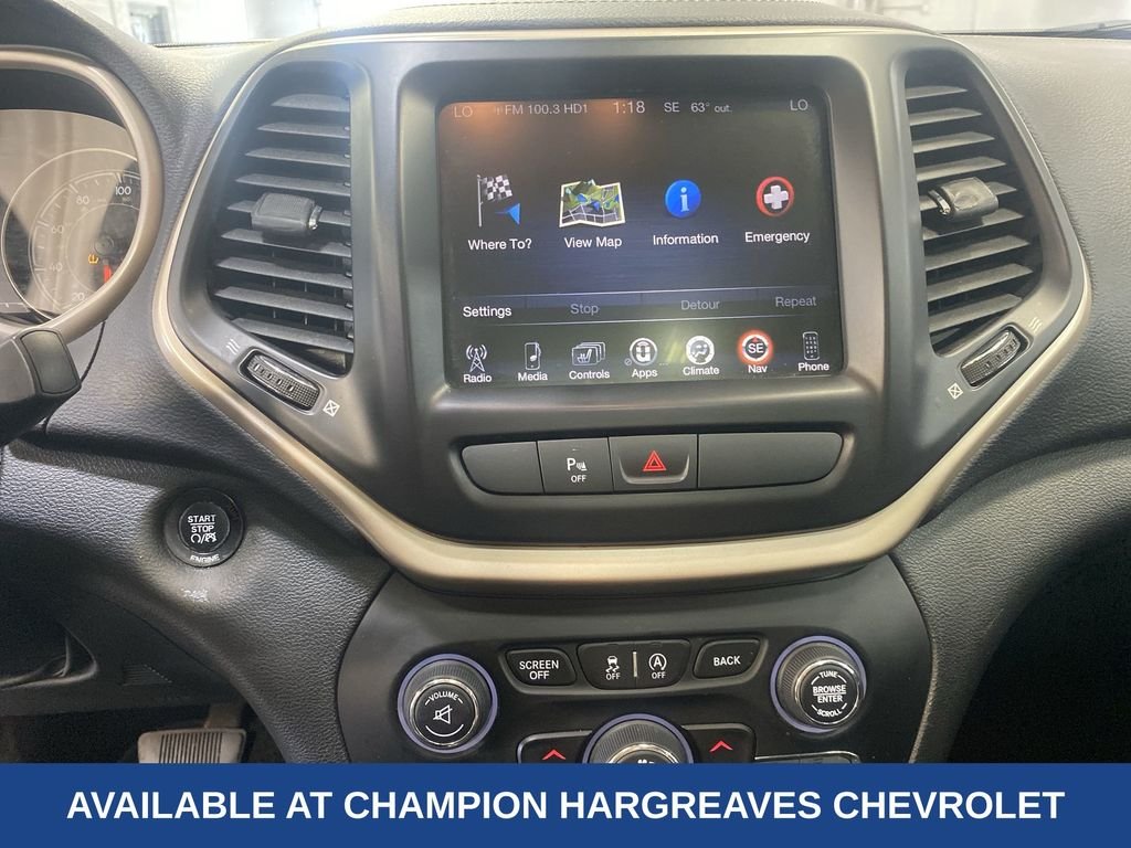 Used 2016 Brilliant Black Crystal Pearlcoat Jeep Limited image 19