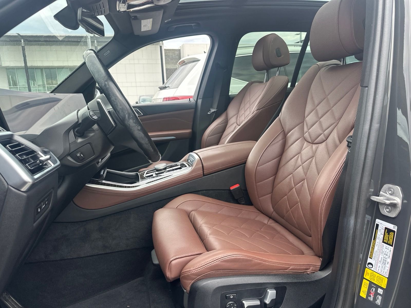 Used 2024 Dravit Gray Metallic BMW xDrive50e image 16