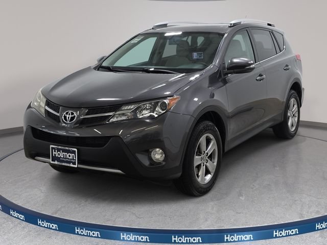 Used 2015 Gray Toyota XLE image 1