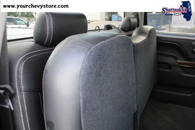 Used 2017 Silver GMC SLE image 19