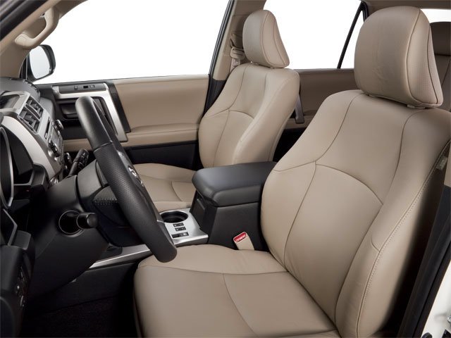Used 2010 Blizzard Pearl Toyota SR5 image 8