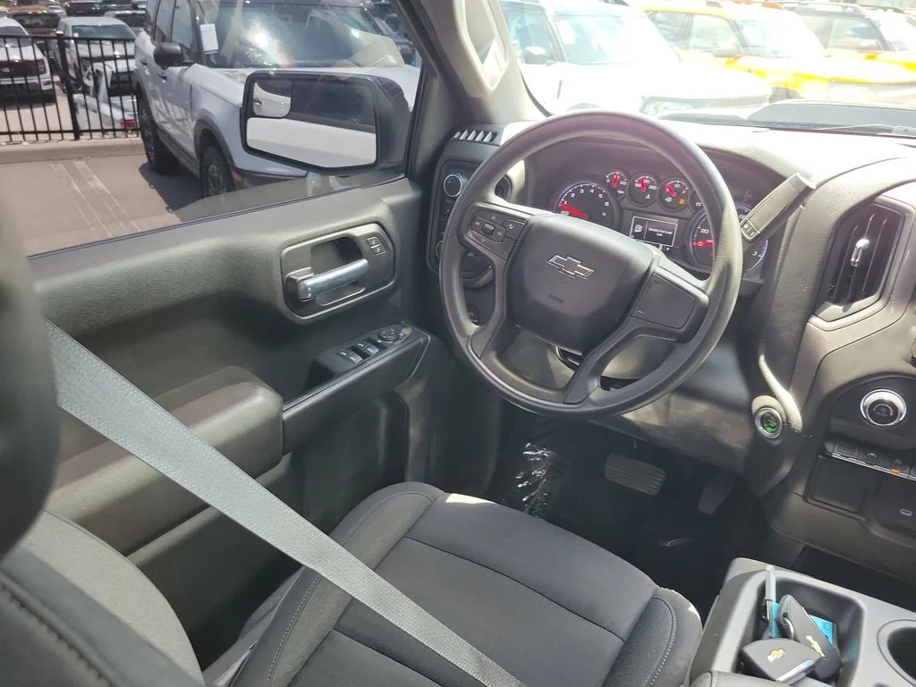 Used 2022 Summit White Chevrolet Custom Trail Boss image 13