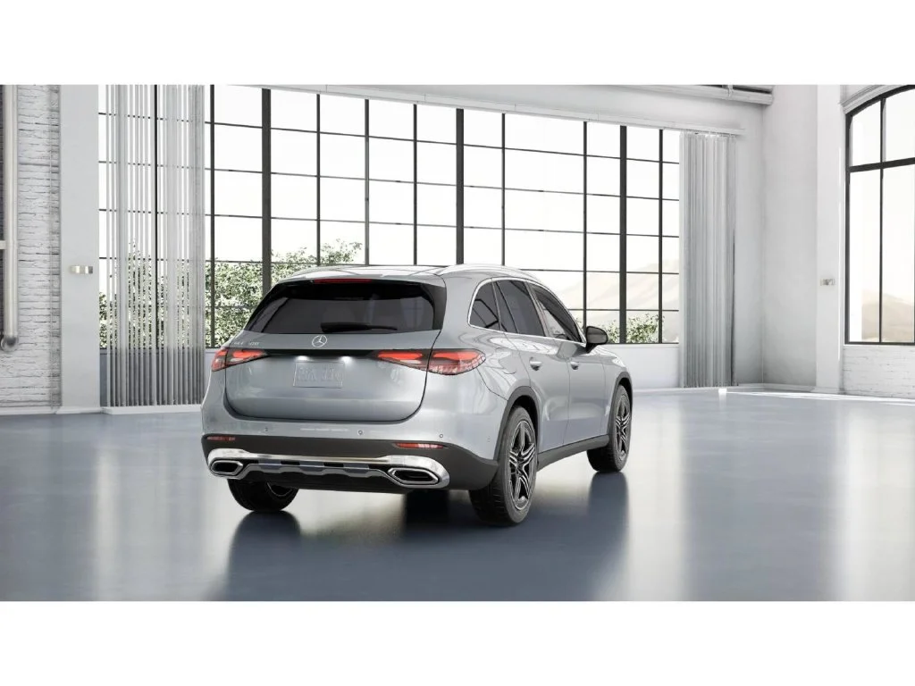 New 2027 Silver Mercedes-Benz GLC 300 image 54