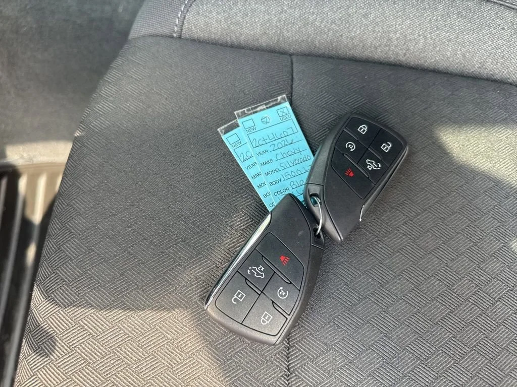 Used 2026 Black Chevrolet LT (2FL) image 32