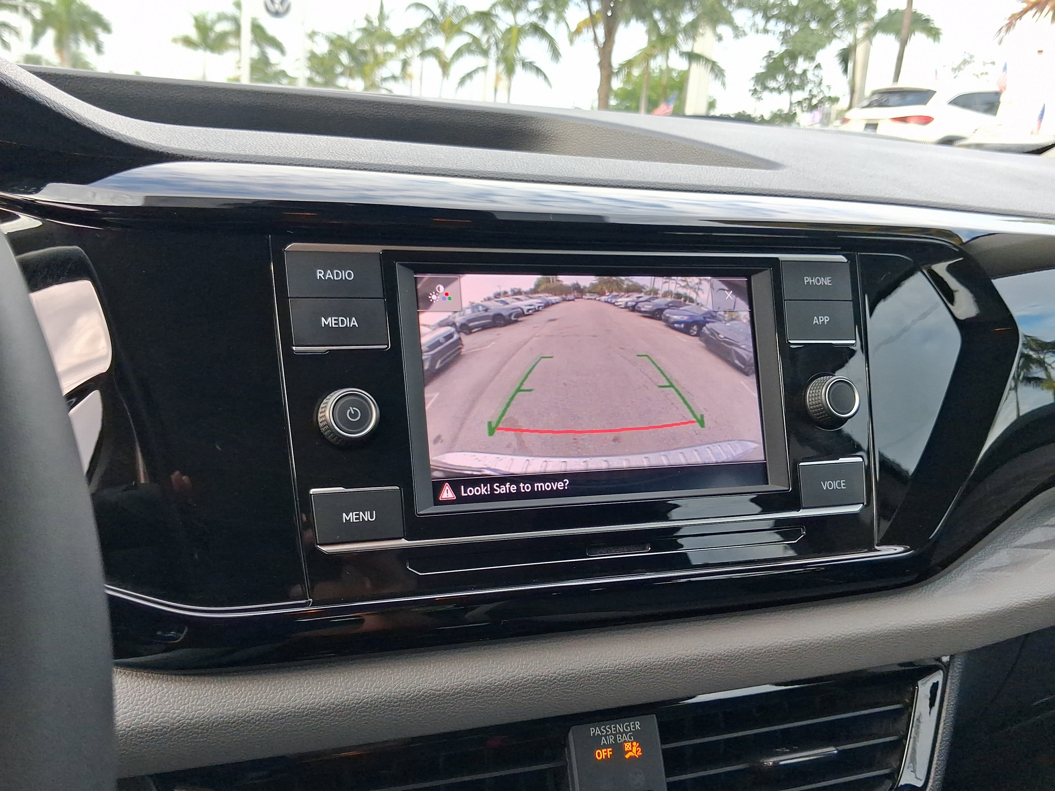Certified Used 2024  Volkswagen 1.5T S image 23