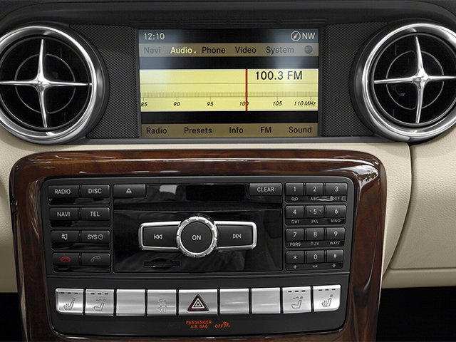 Used 2013 Silver Mercedes-Benz SLK 250 image 9