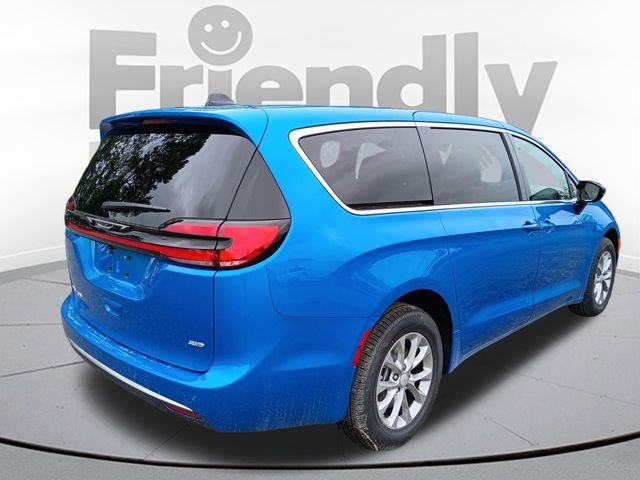 New 2027 Hydro Blue Pearl-Coat Exterior Paint Chrysler Select image 5