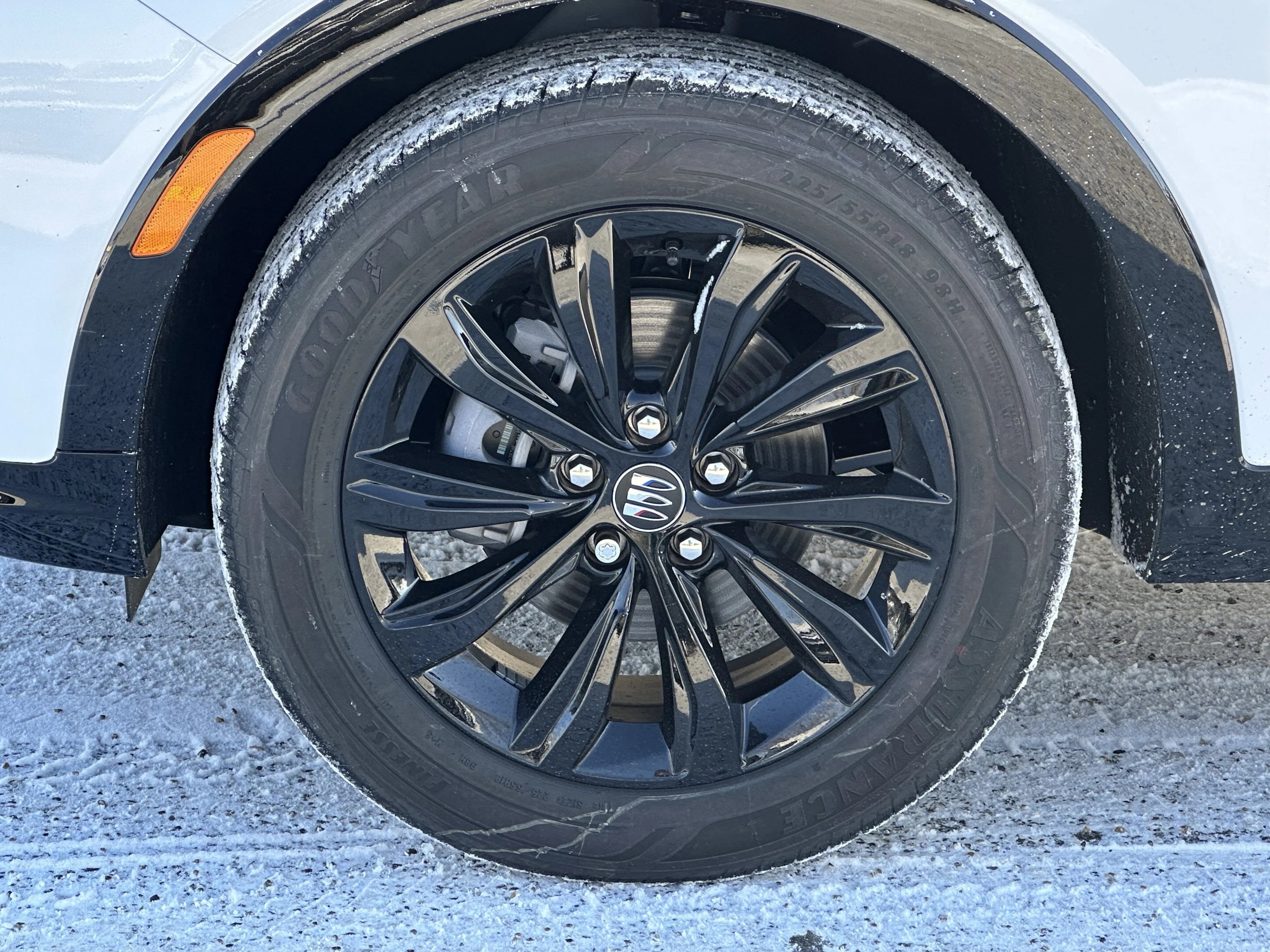 New 2026 Summit White Buick Sport Touring image 5