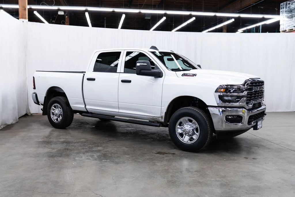 2026 RAM 2500 Tradesman 4X4 Crew Cab SWB's photo