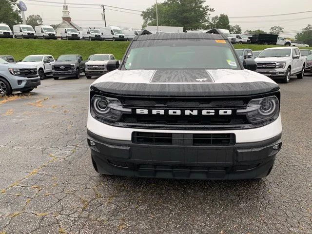 Certified Used 2024 Oxford White Ford Outer Banks image 3