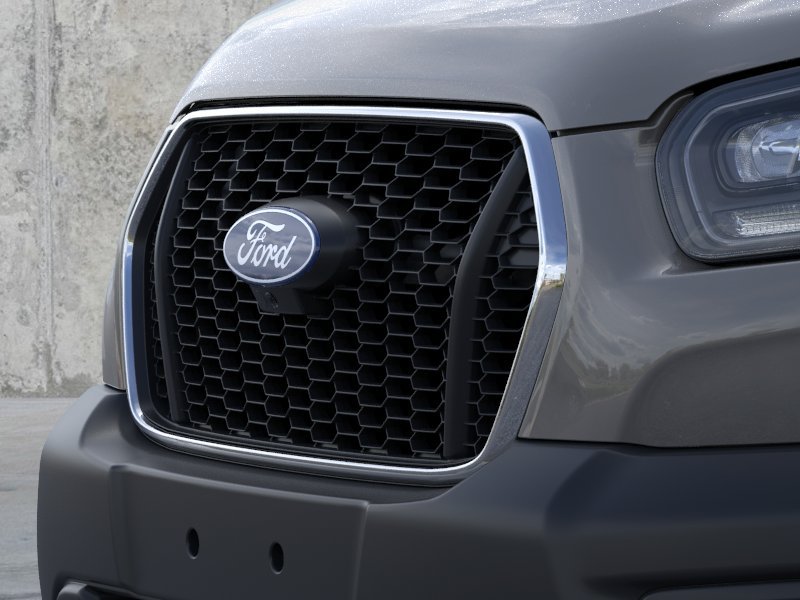 New 2026 Carbonized Gray Metallic Ford Cargo Van image 38