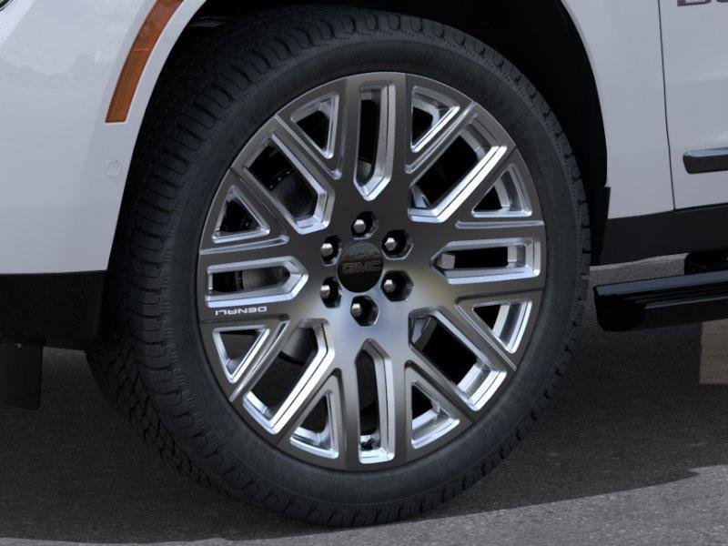 New 2026 Glacier White Tricoat GMC Denali Ultimate image 9
