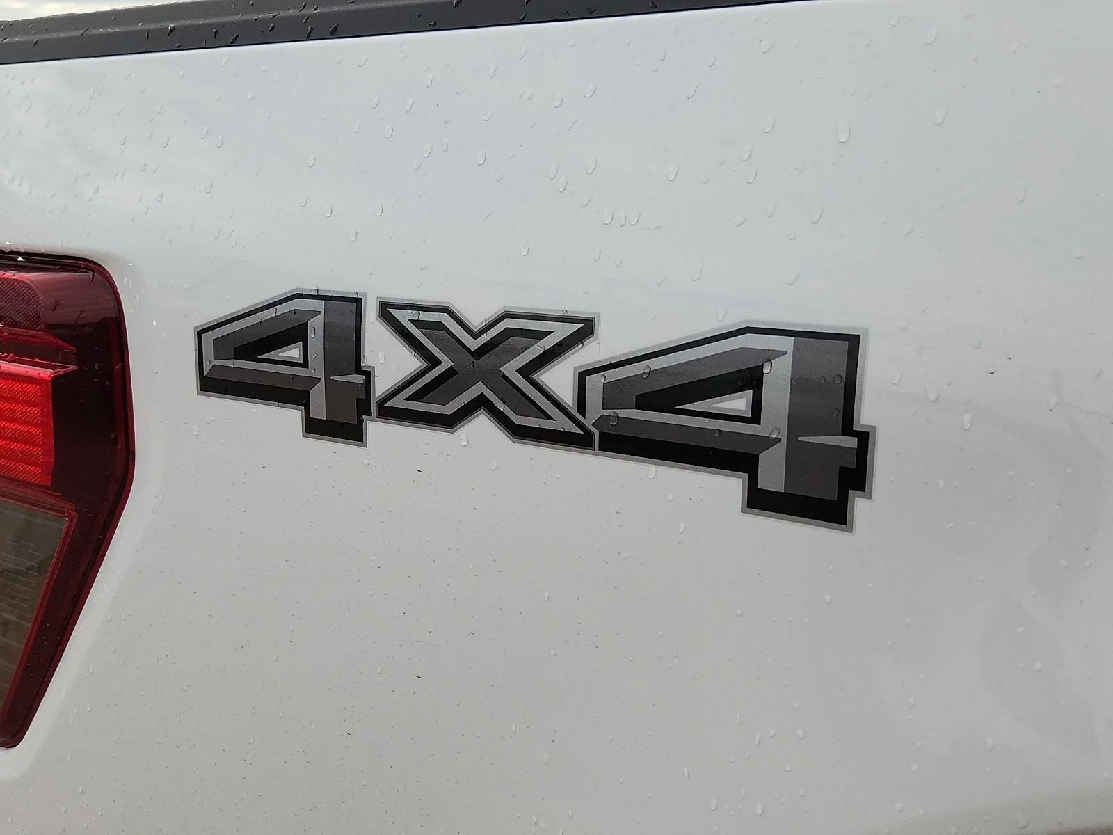 New 2026 Oxford White Ford STX image 11
