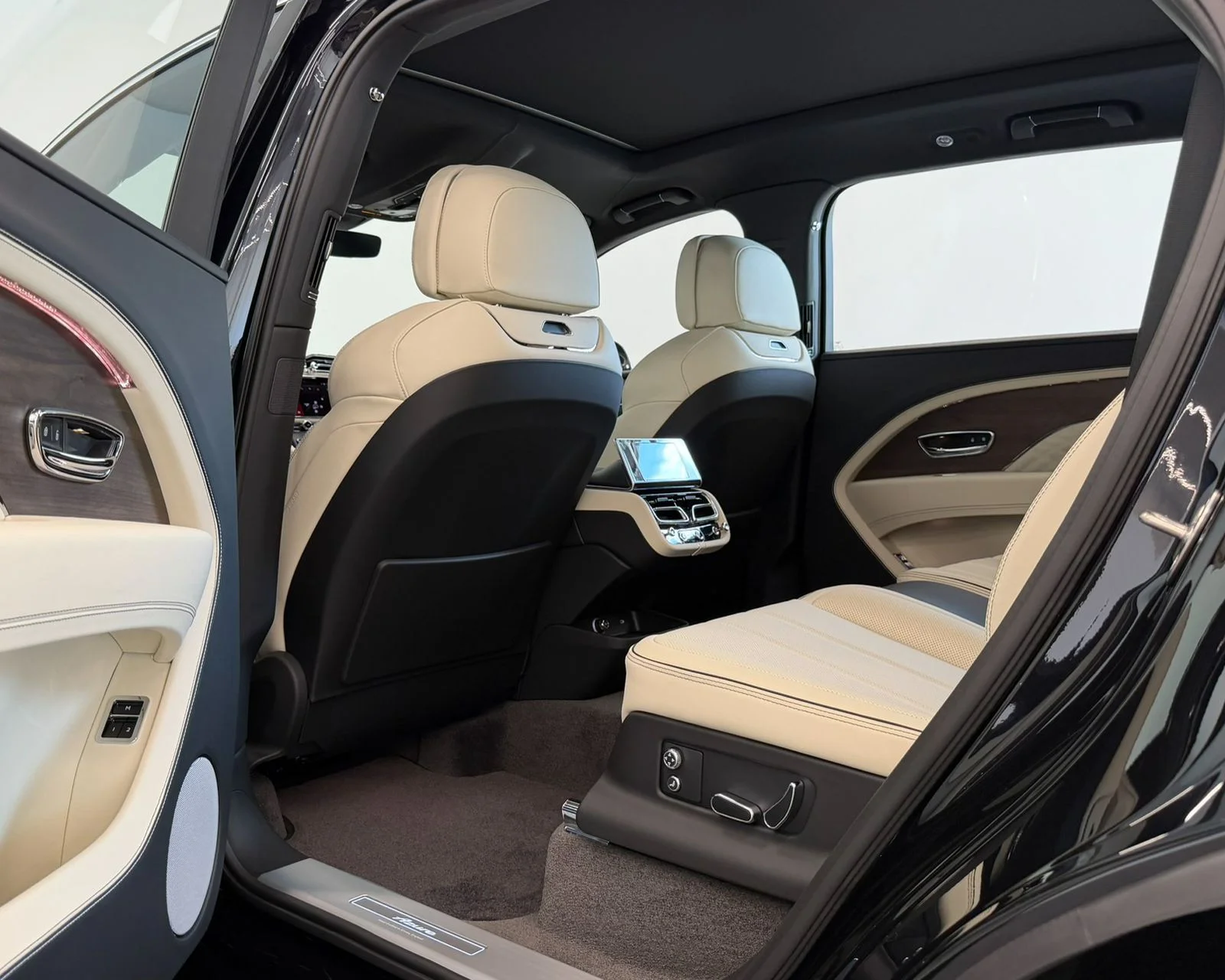 New 2026 Black Bentley Azure image 51
