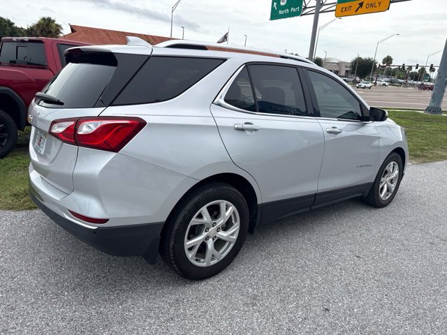 Used 2021 SILVER ICE METALLIC Chevrolet Premier image 6