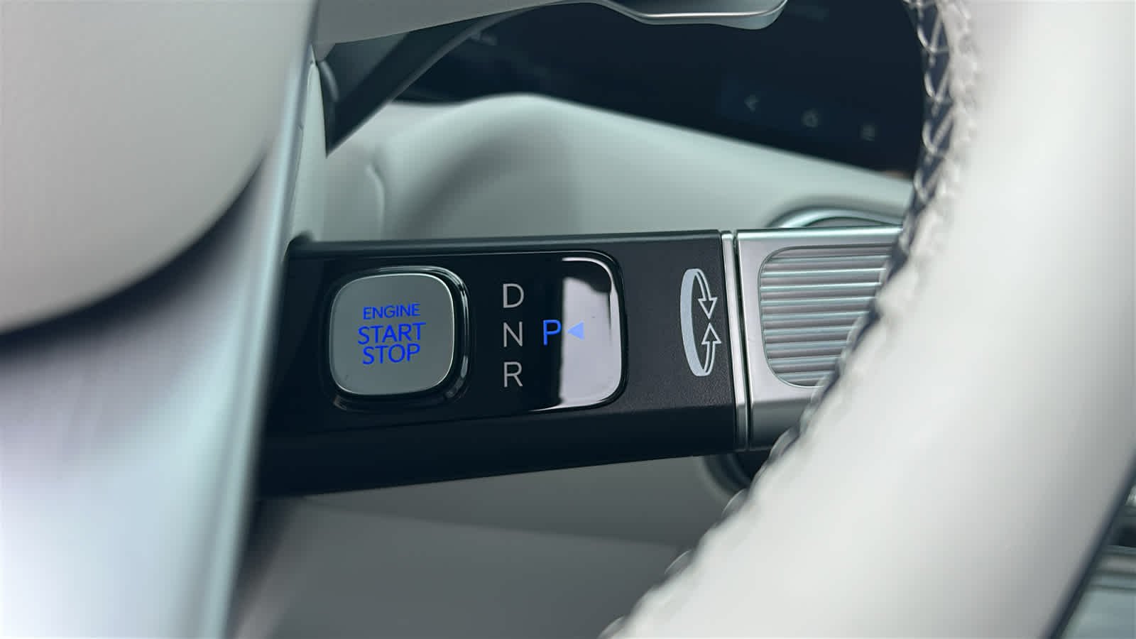 New 2026 Ecotronic Gray Pearl Hyundai Calligraphy image 13