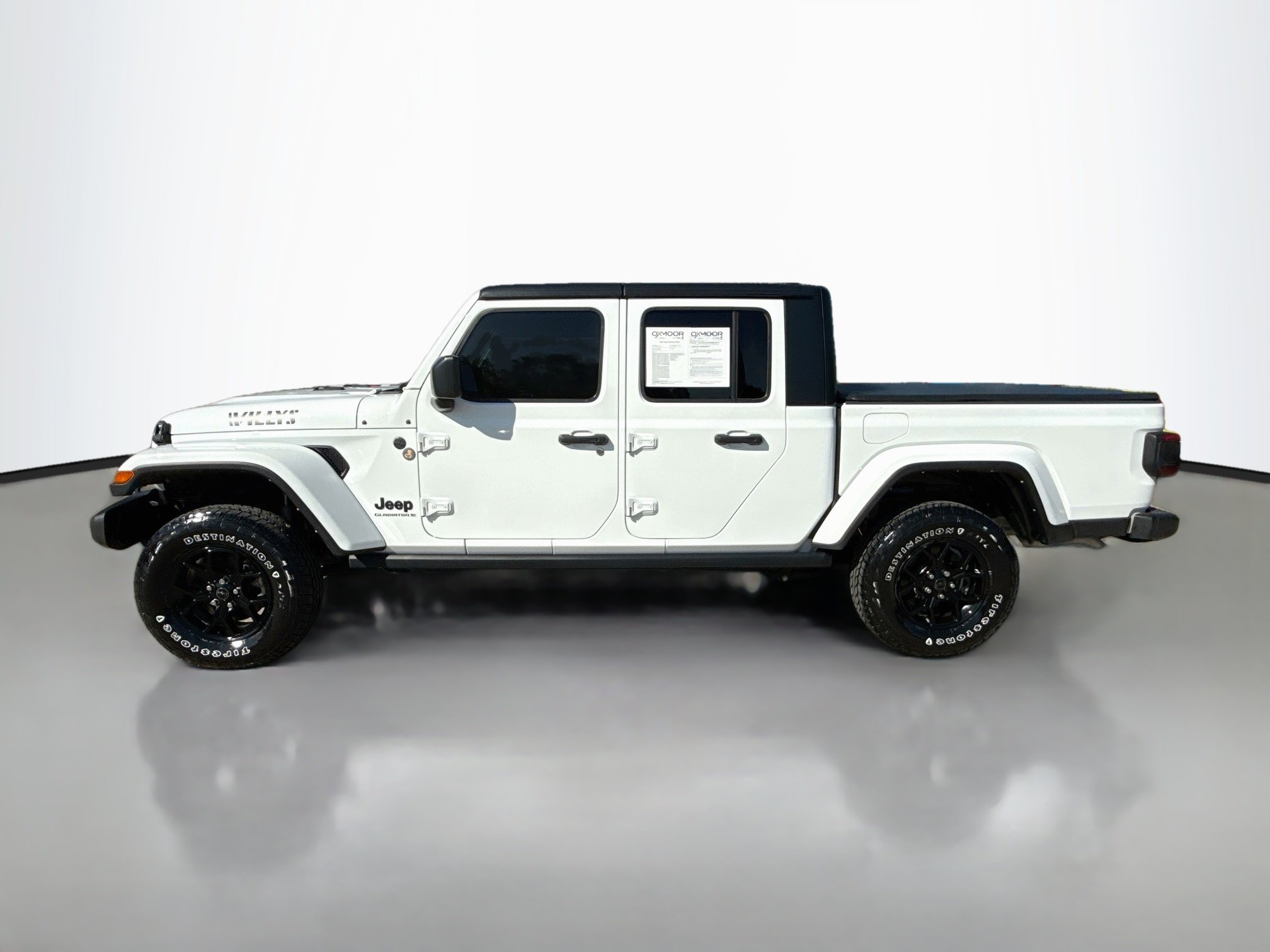 Certified Used 2024 Bright White Clearcoat Jeep Willys image 5
