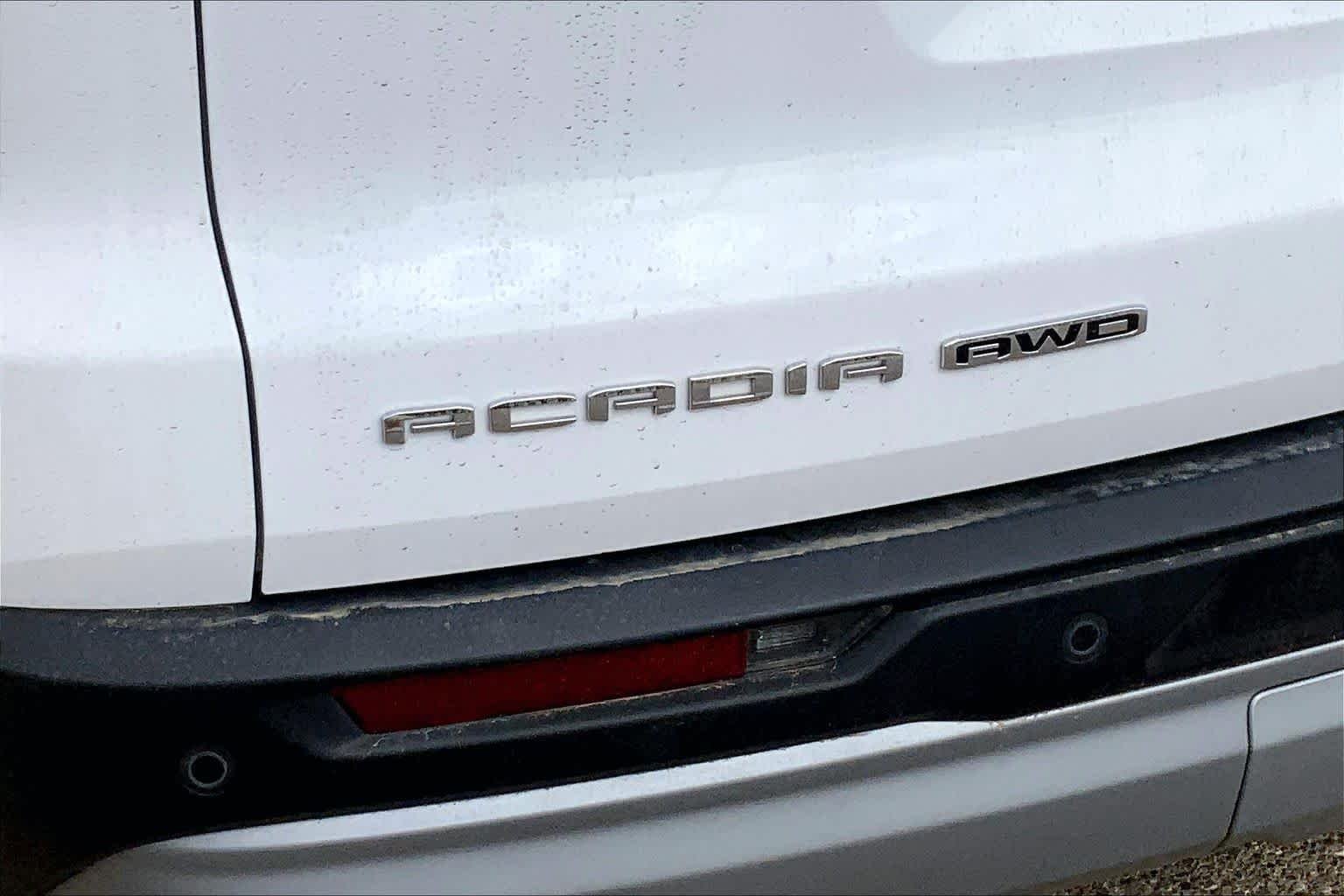 Used 2026 Summit White GMC AWD Elevation image 10