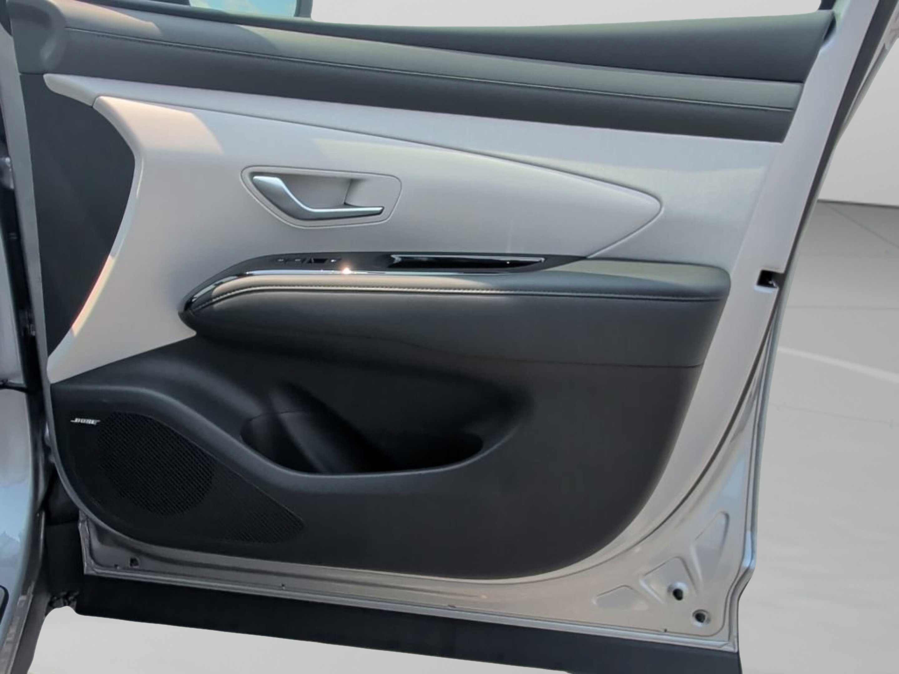 New 2026 Shimmering Silver Hyundai Limited image 43