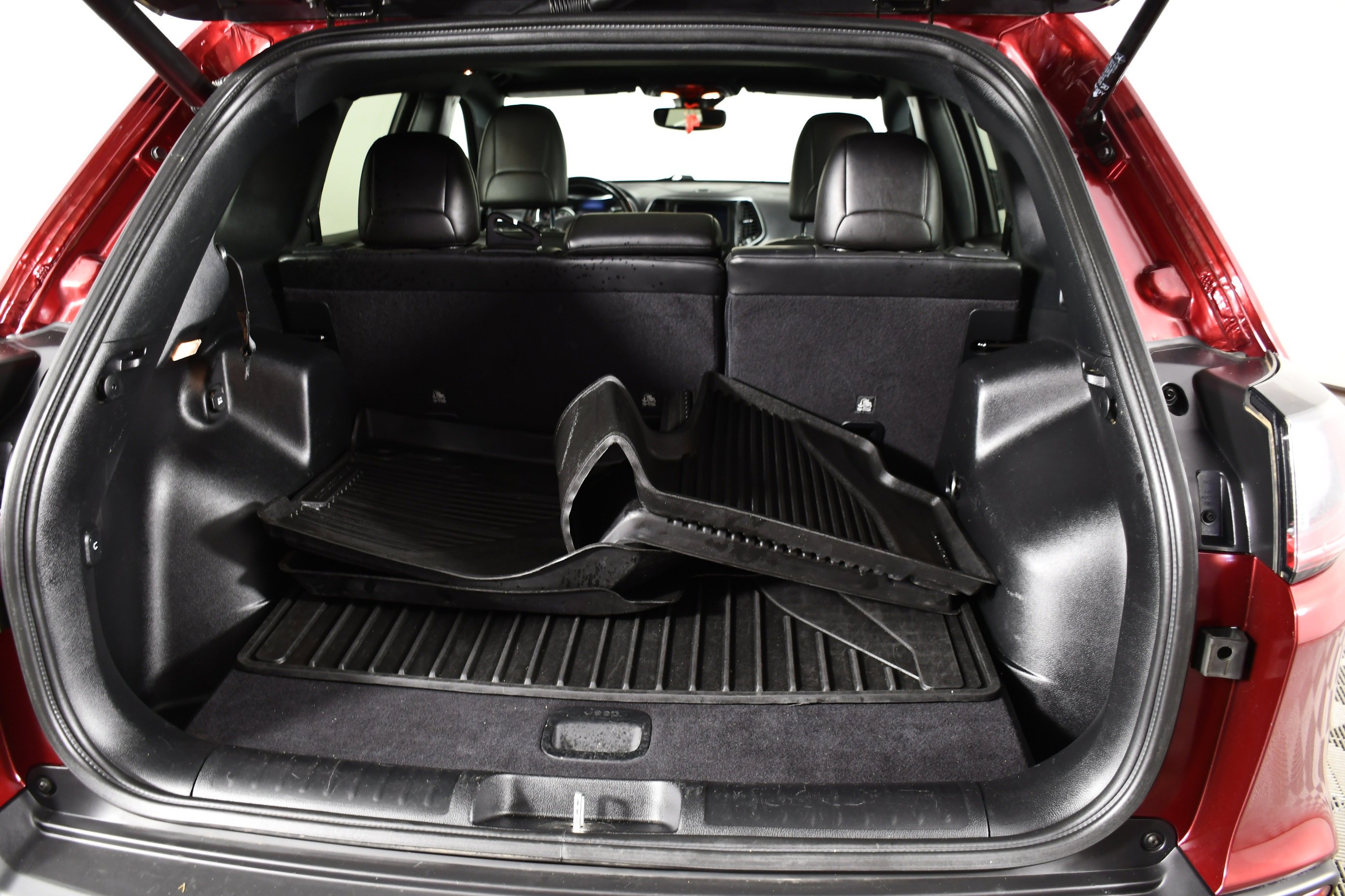 Used 2021 Velvet Red Pearlcoat Jeep 80th Anniversary image 50