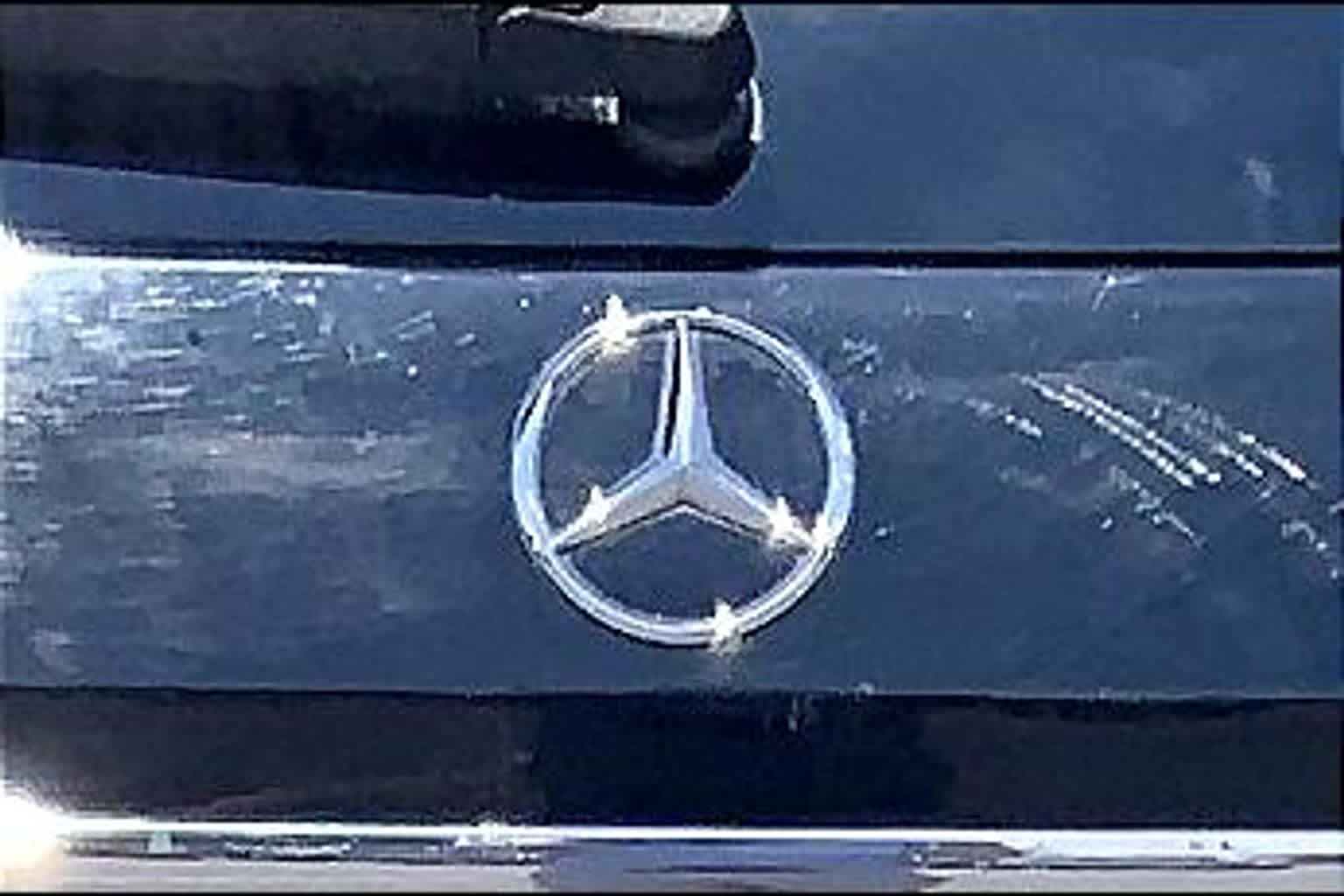 Used 2016 Polar White Mercedes-Benz GLE 400 image 31