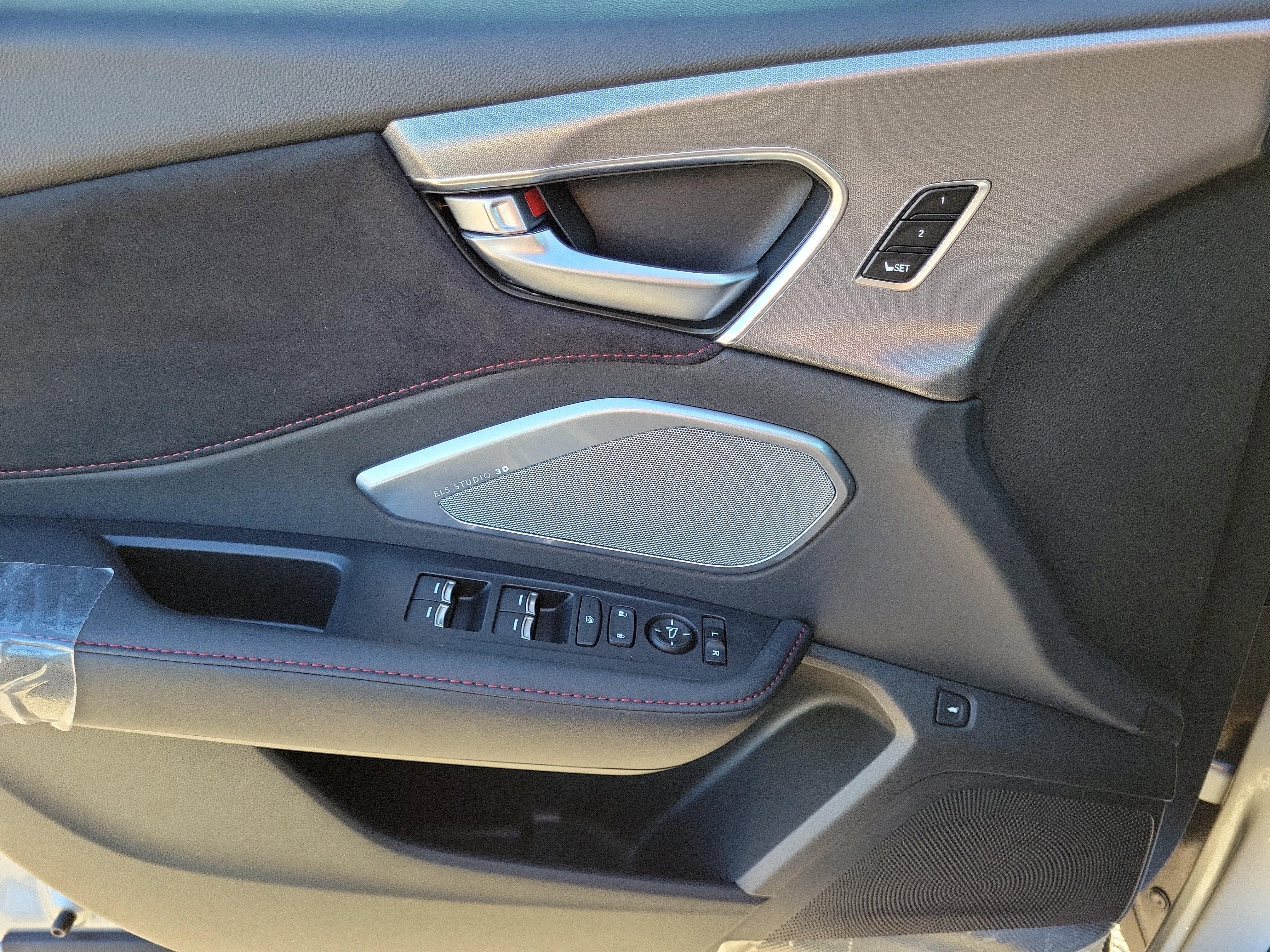 New 2026 Solar Silver Metallic Acura w/A-Spec Package image 13