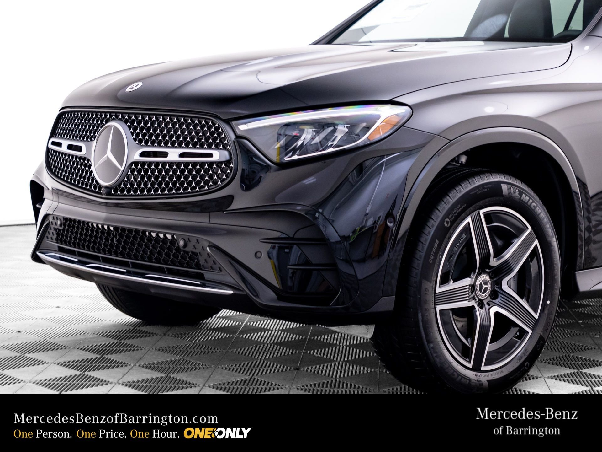 New 2026 Black Mercedes-Benz GLC 300 image 41
