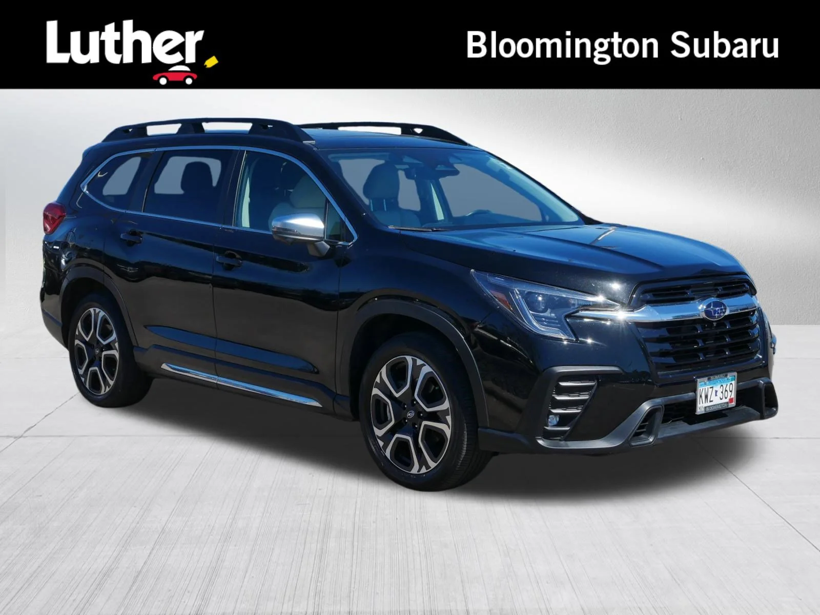 2023 Subaru Ascent Limited 7 Passenger's photo