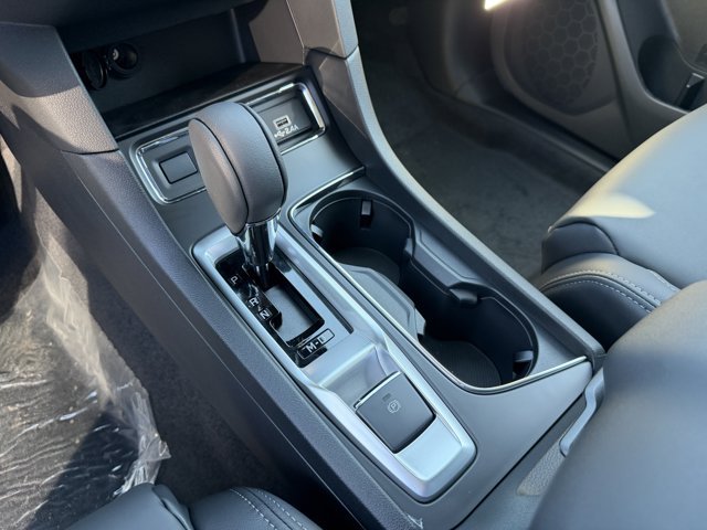 New 2026 CRYSTAL WHITE PEARL Subaru Premium 7-Passenger image 49