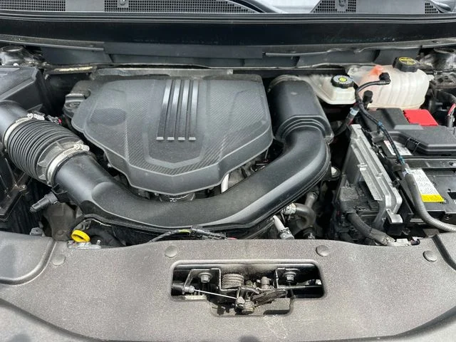 Used 2024 Black GMC Denali image 10