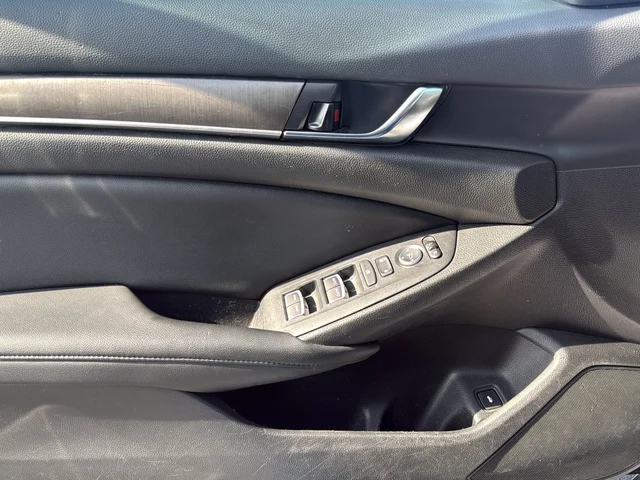 Used 2022 Gray Honda LX image 29