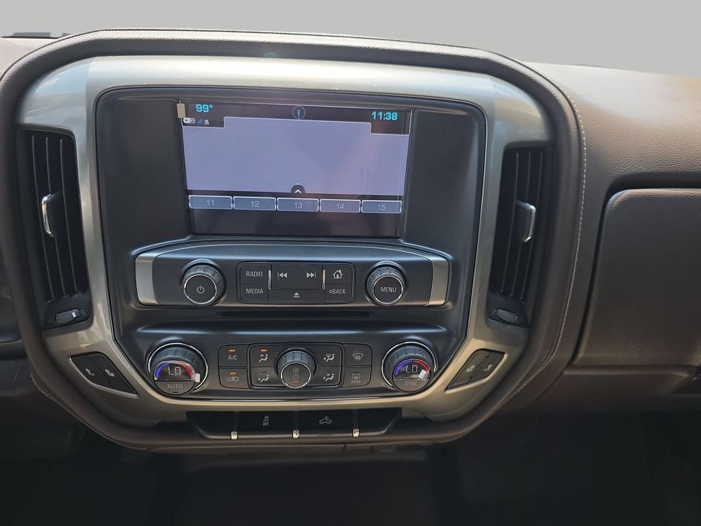 Used 2018 White Chevrolet LTZ image 18