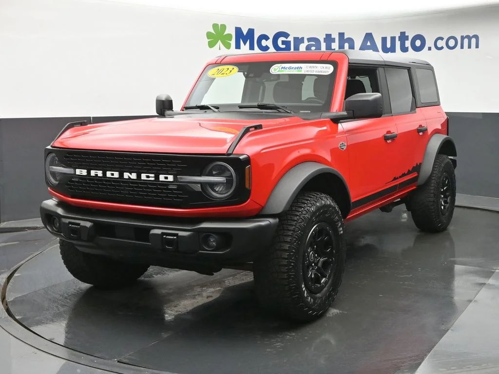 Used 2023 Red Ford Wildtrak image 20