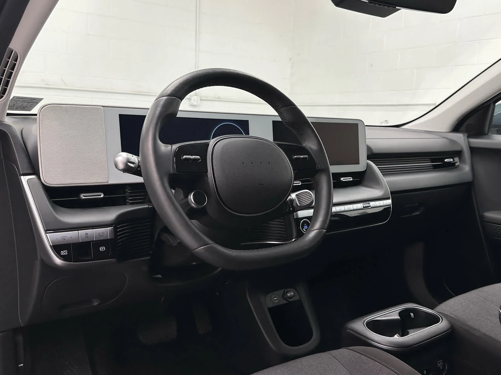Used 2024 Digital Teal Hyundai SEL image 10