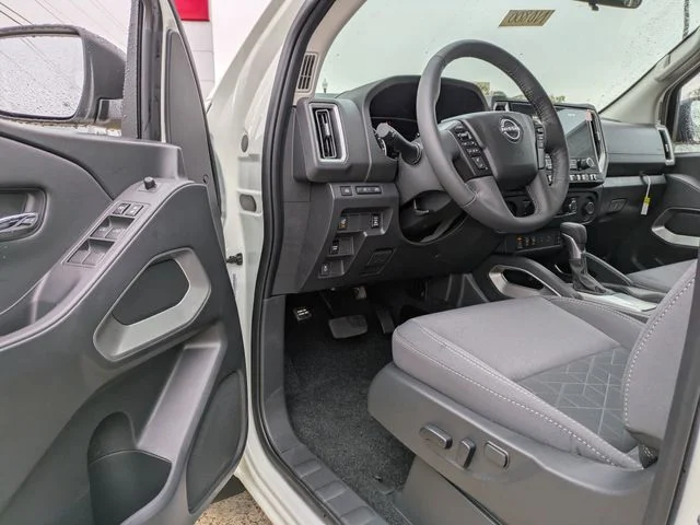 New 2026 Glacier White Nissan Crew Cab SV image 20