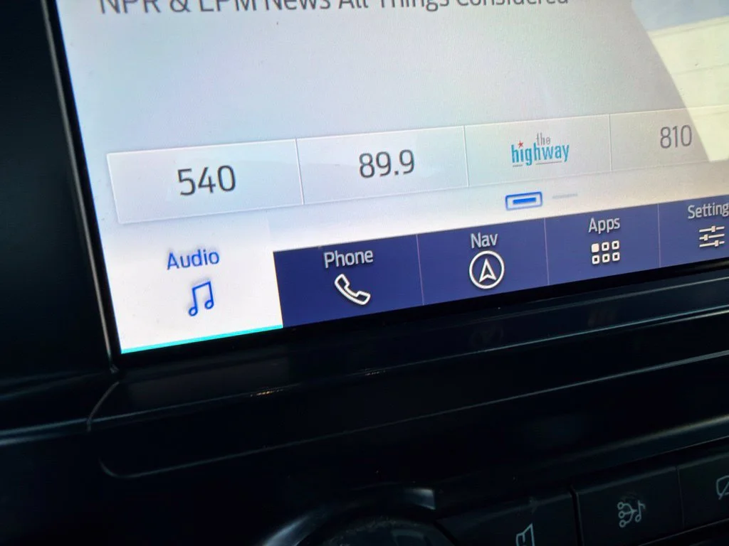 Used 2023 Oxford White Ford XL image 16