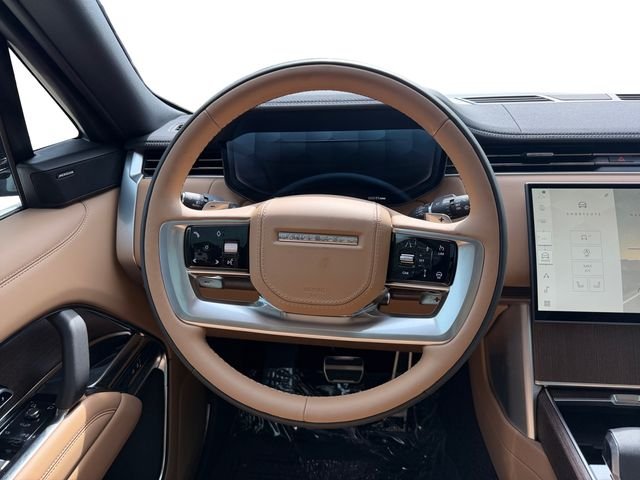 New 2026 Fuji White Land Rover SE image 13