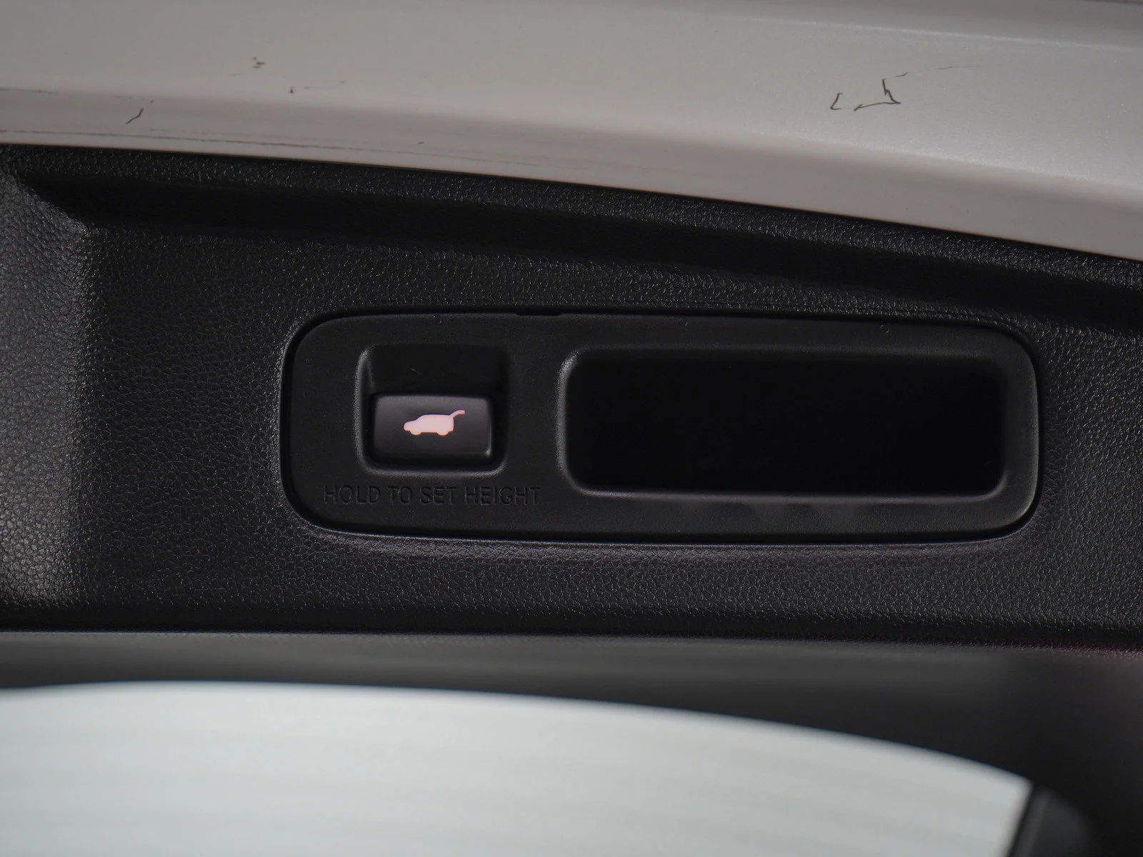 Used 2023 White Honda EXL image 17