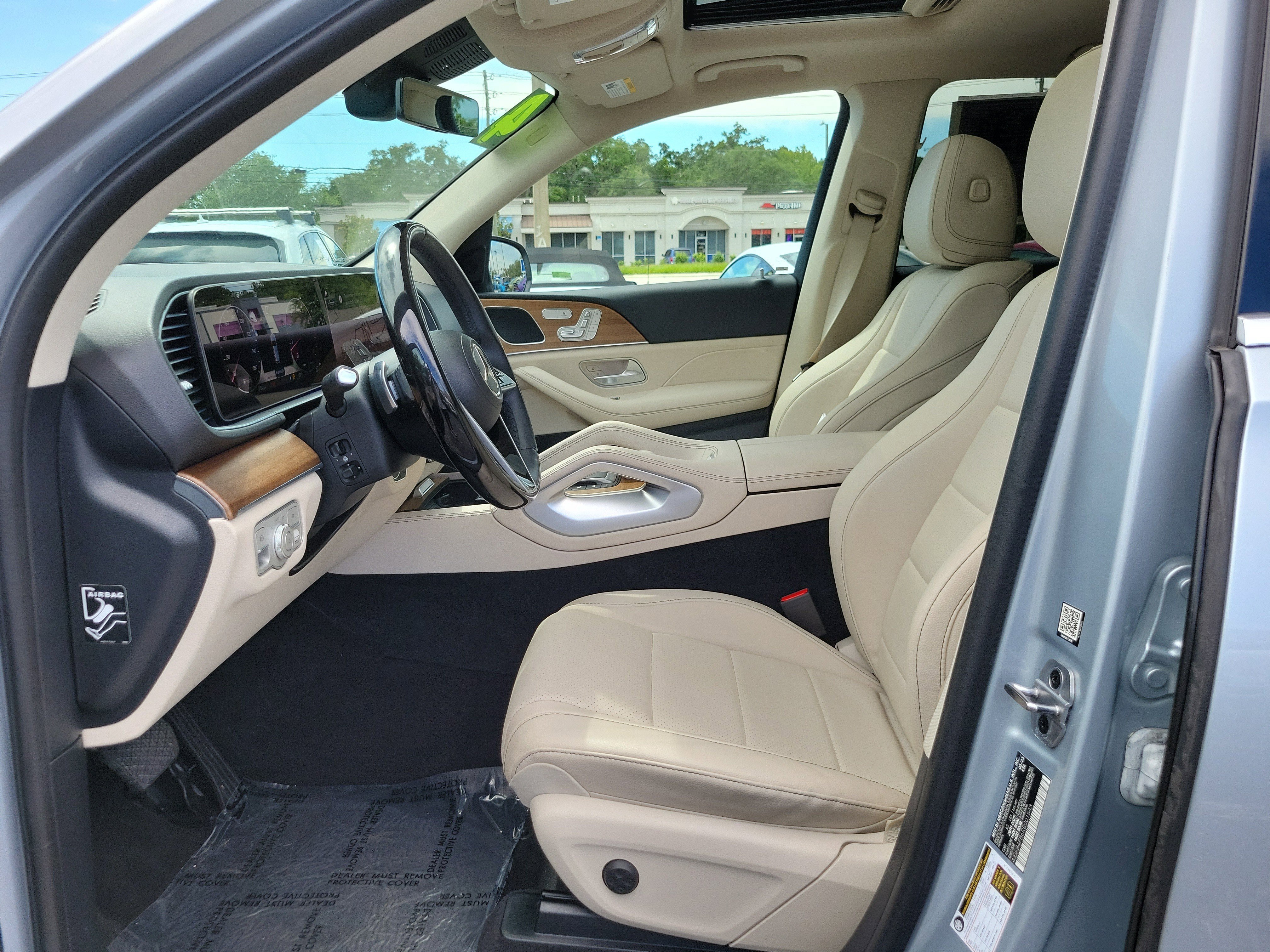 Used 2024 Silver Mercedes-Benz GLE 350 image 19